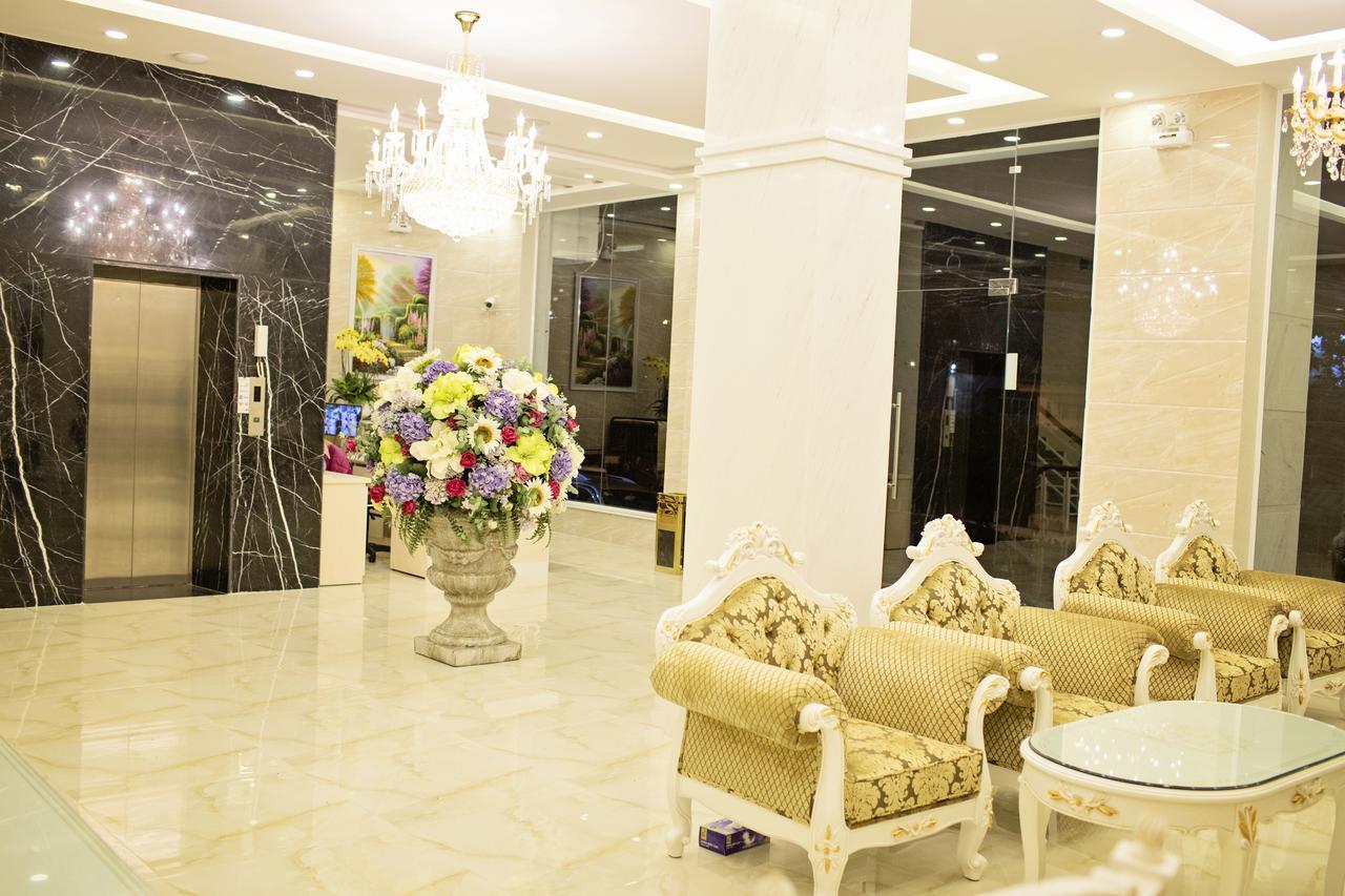 Hotel Hoang Minh Chau Далат Экстерьер фото